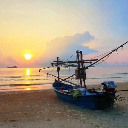 Khaotao Homestay เขาเต่าโฮมสเตย์ Exteriör bild